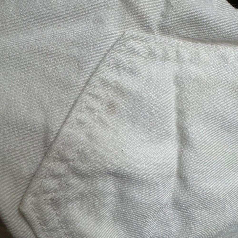 Lei Y2K White denim high waisted shorts. - Picture 7 of 7